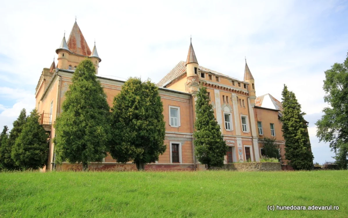 Castelul din Sântamaria Orlea. Foto: Daniel Guţă. ADEVĂRUL