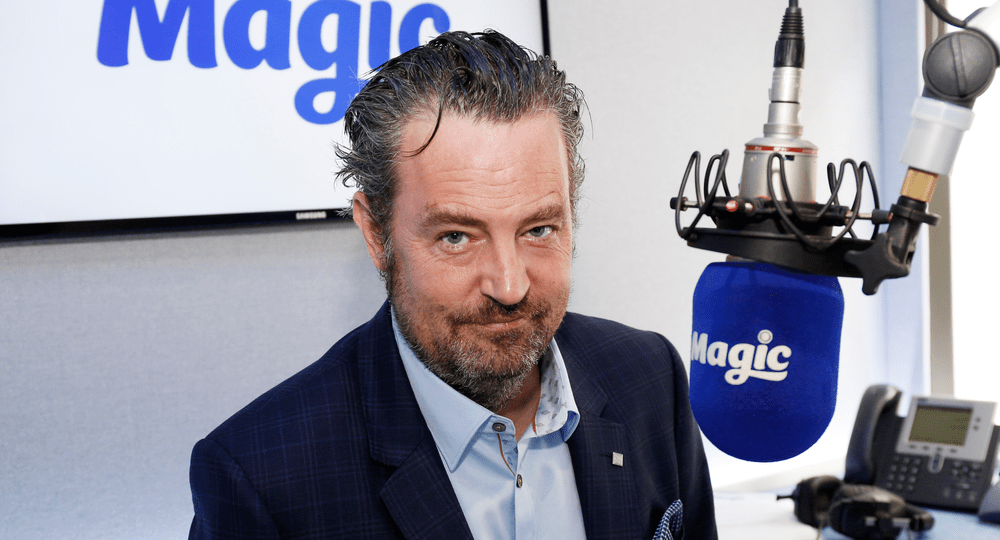 Actorul Matthew Perry, atac la adresa lui Keanu Reeves: De ce încă umblă printre noi?