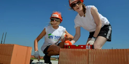 Voluntarii habitat