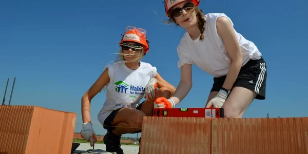 Voluntarii habitat