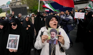 demonstratie pro guvernamentala la Teheran după anununtul armistițiului foto profimedia jpg