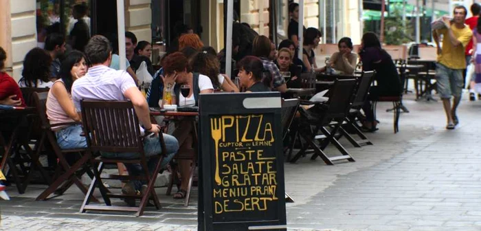 Terasele sunt principalele atracţii FOTO Marian Vilău