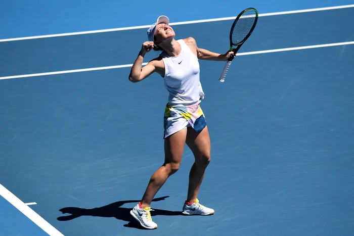Simona Halep și-a manifestat bucuria pentru victorie, dar mai ales pentru jocul eiFoto: Guliver / GettyImages