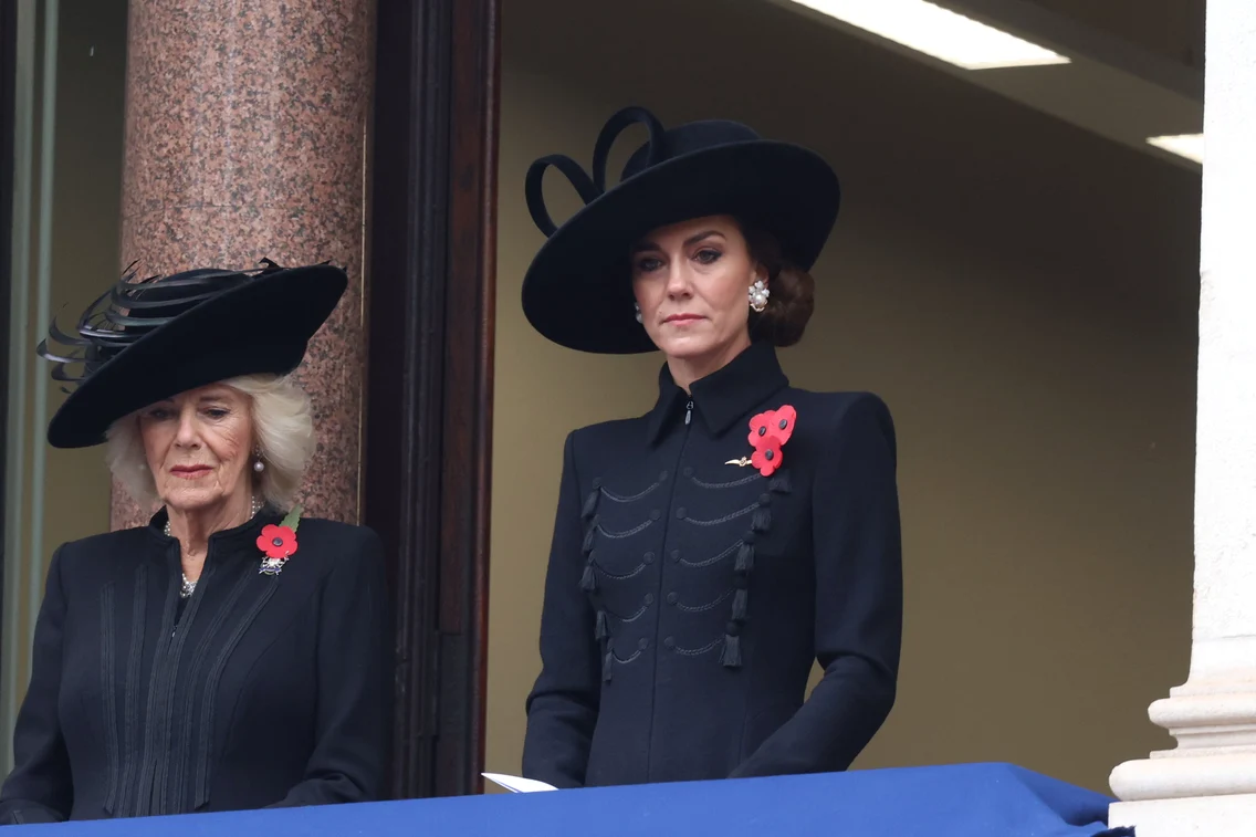 Kate Middleton și Regina Camilla în Ziua Comemorării
