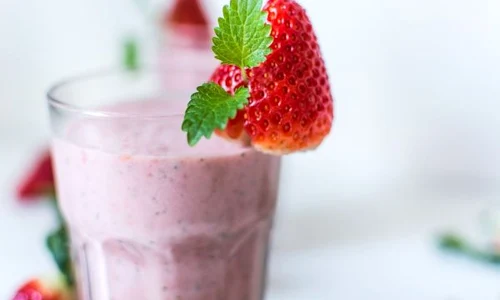 smoothie capsuni 600x400 jpeg