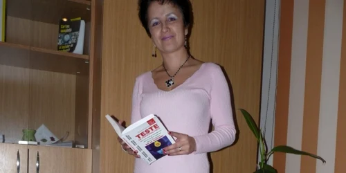 Adriana Creţu ajută copiii cu dizabilităţi