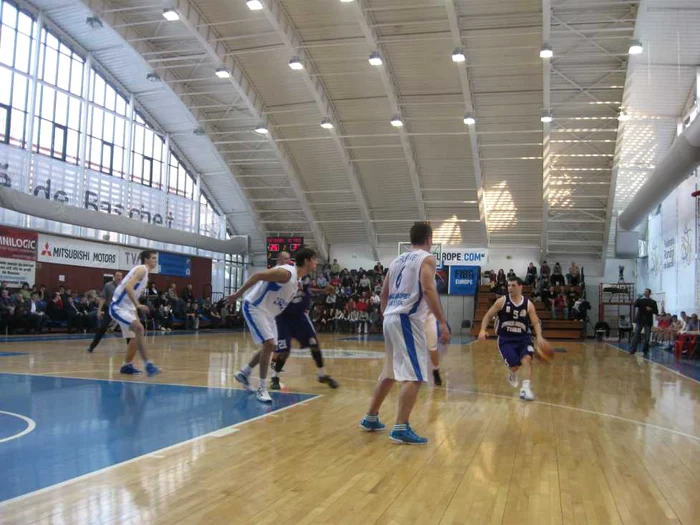 BC Timișoara - CSM Oradea 77-74