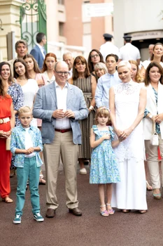 Prințesa Charlene și Albert picnic (3) jpg