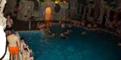 aqua rock spa