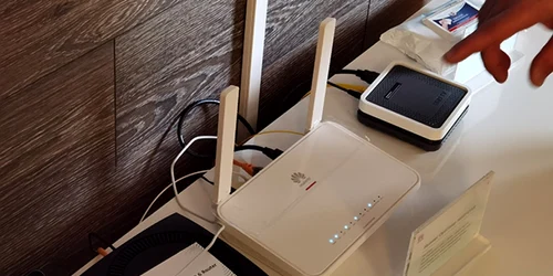 Main FTTR Huawei OptiXstar HG8141XR terminal GPON FOTO Adrian Pogîngeanu