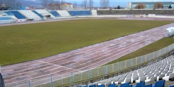 Pista stadionului Cetate va fi redeschisă pentru public