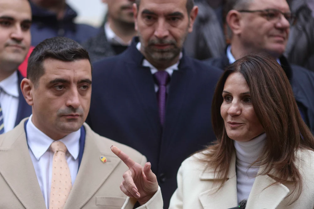 AEP respinge facturi de milioane de la AUR către Realitatea Plus din campania lui Simion. Reacția Ancăi Alexandrescu