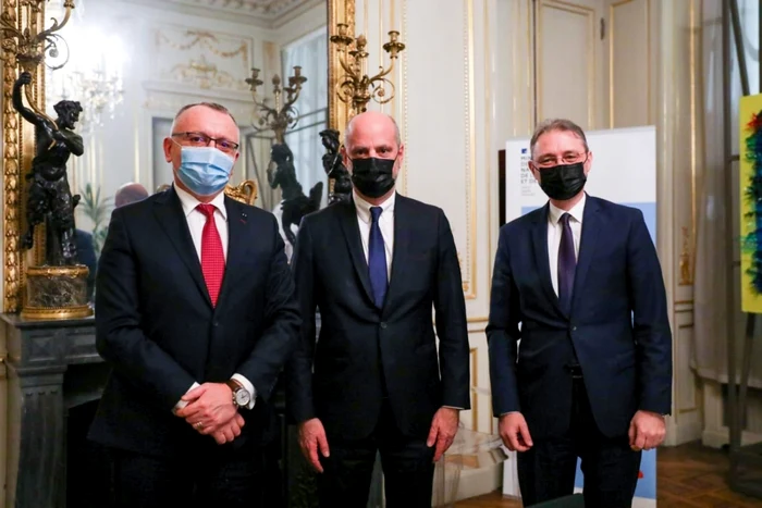 Sorin Cîmpeanu, Jean-Michel Blanquer şi Luca Niculescu. FOTO Facebook Luca Niculescu