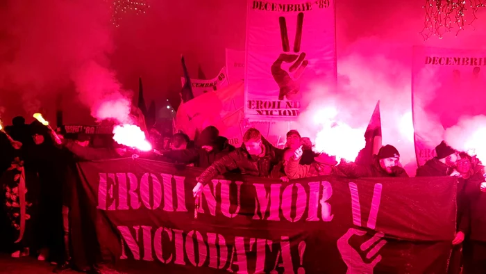 Marșul "Eroii nu mor niciodatâ" FOTO Ștefan Both