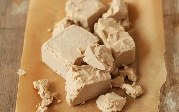 
    Drojdia, un aliment-medicament care tratează numeroase afecțiuni  