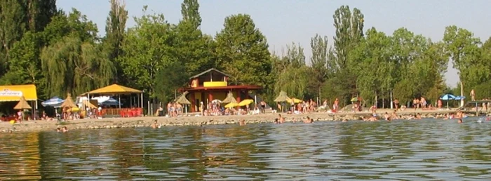 slobozia comoara de pe fundul lacului foto panoramio.ro