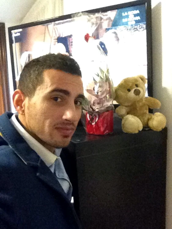 Jurnalist român, rănit în atentatele din Paris: Andrei Marian Mihai se află în comă indusă