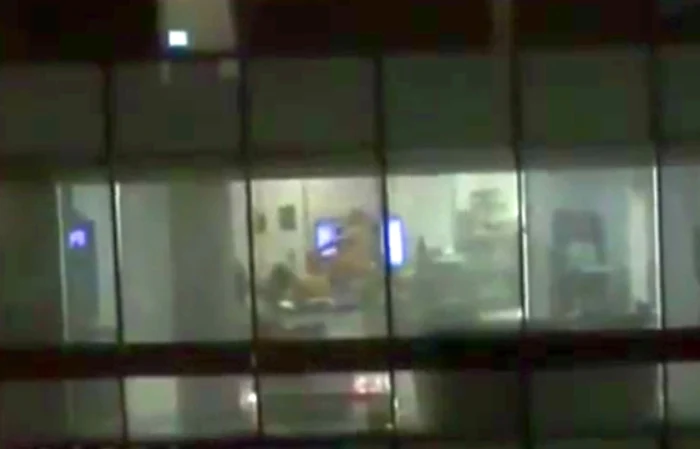 Vecinii i-au filmat pe cei doi amorezi în cele mai intime momente