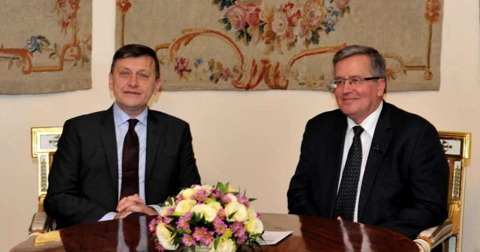 Preşedintele Senatului Crin Antonescu s-a întâlnit cu preşedintele Poloniei Bogdan Borusewicz FOTO Facebook