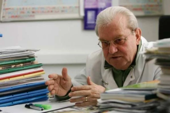 Viaţa doctorului Menci în închisoare: a publicat deja două cărţi foto: www.bzi.ro