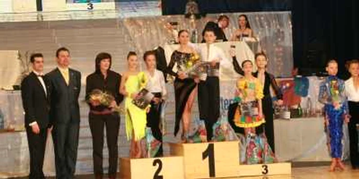 Premianţii "Dance Masters" la categoria 12-13 ani