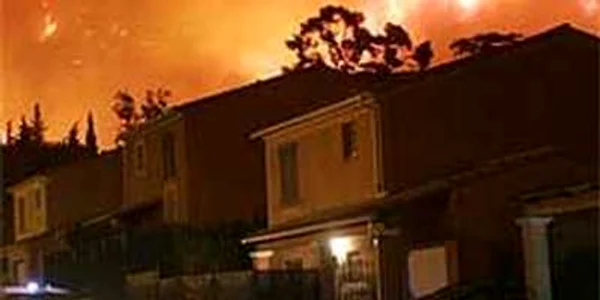 Incendiu uriaş în Marsilia - Revista presei internaţionale