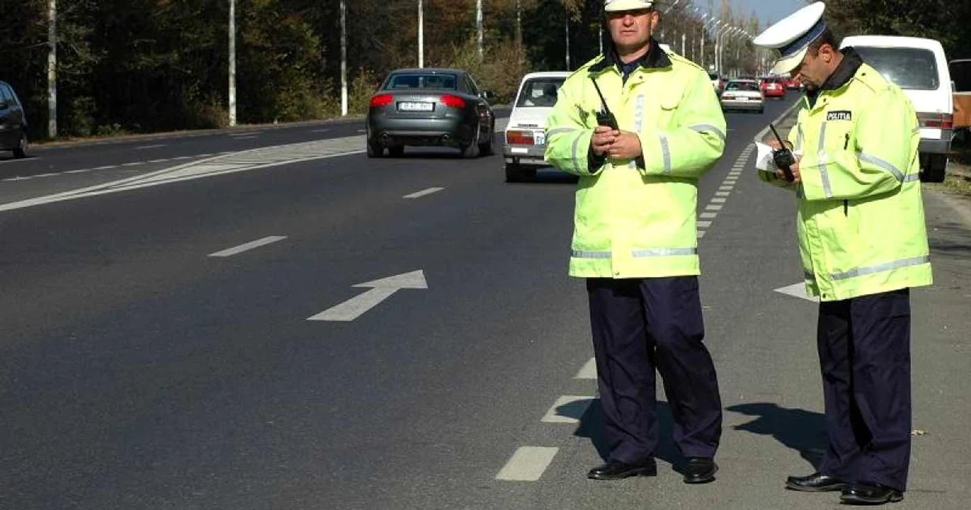 Minorul a fost prins conducând pe drumurile publice Foto:Arhivă