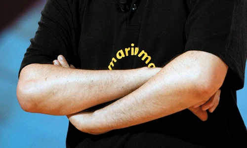 Românii nu se mai revoltă, doar se enervează interviu cu Florin IARU jpeg