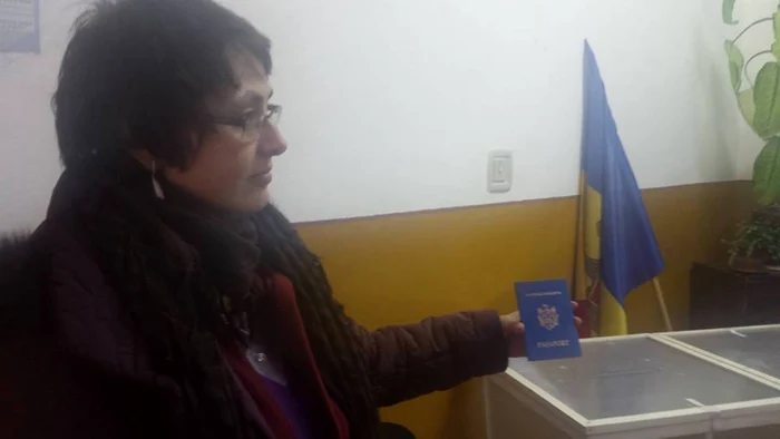 Basarabenii votează şi la Timişoara FOTO Ştefan Both