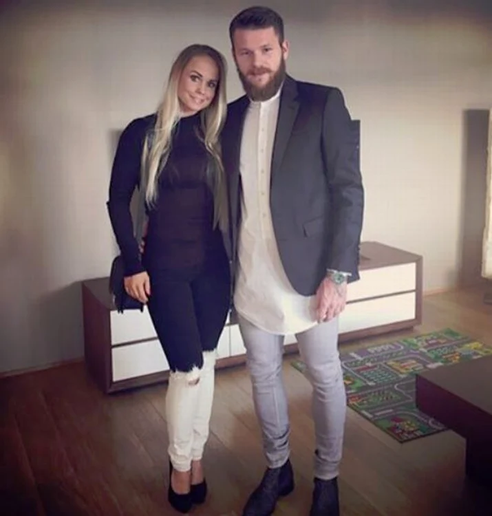 
    Kris Jonasdottir trage tare la sala de forţăfoto: arhivă personală  