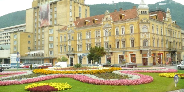Neregulile au fost găsite la Aro Palace. FOTOpanoramio.com