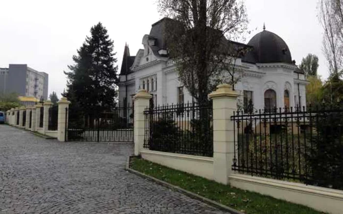casa caracostea slatina