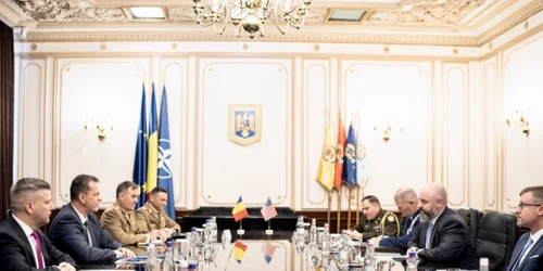 vizita delegatie sua ministerul apararii foto mapn jpg