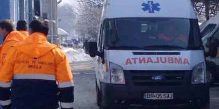 Victimele au fost transportate cu ambulanța la spital