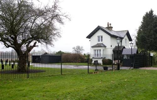 2 profimedia 0401718449 jpg jpeg