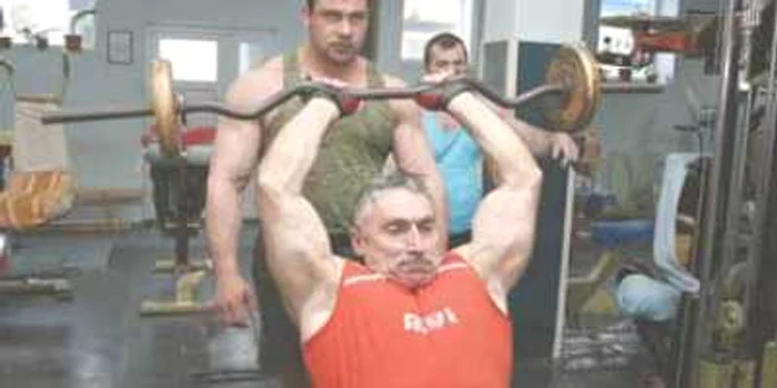 Constanta: Culturiştii trag de fiare pe banii lor