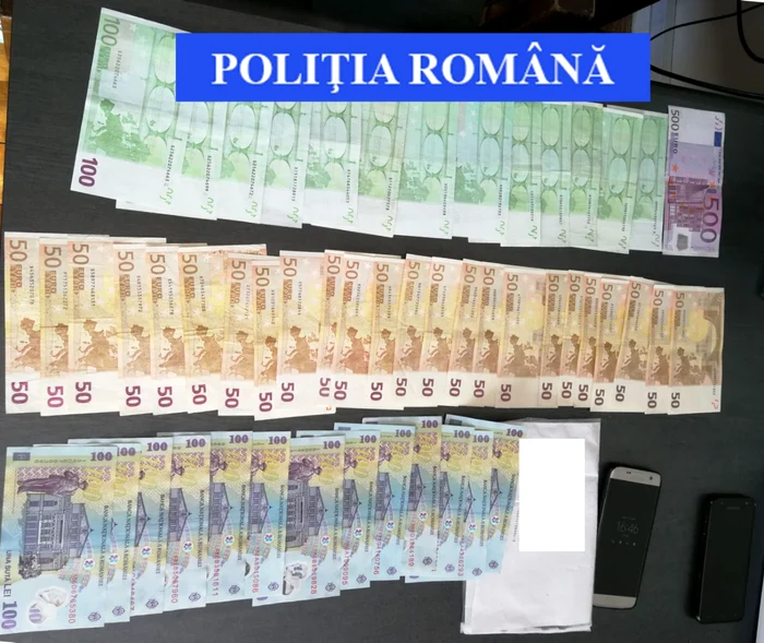 Poliţiştii au găsit sume mari de bani asupra suspectului. FOTOPoliţia Română