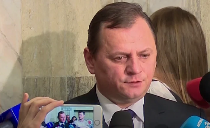 Comisia parlamentară i-a cerut explicații șefului SIE FOTO Captură Video / Youtube / Agerpres