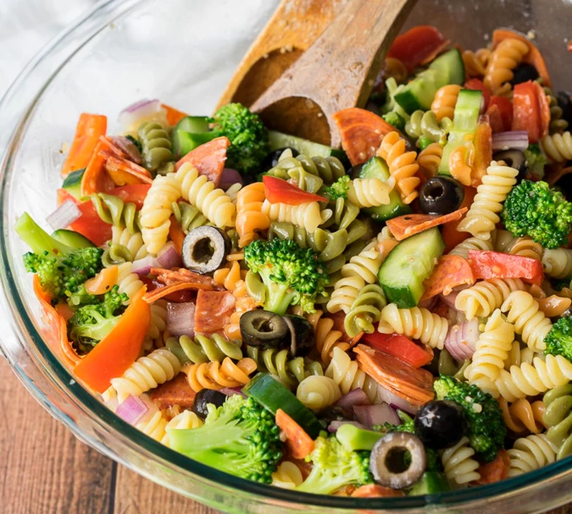 Salata de paste  Reteta italiana clasica jpeg