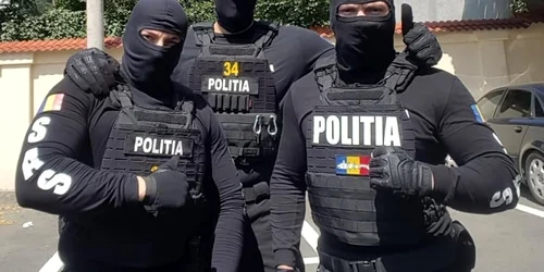 Politisti SAS FOTO SIAS