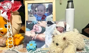 copil mort dupa ce a inghitit unghii false jfif