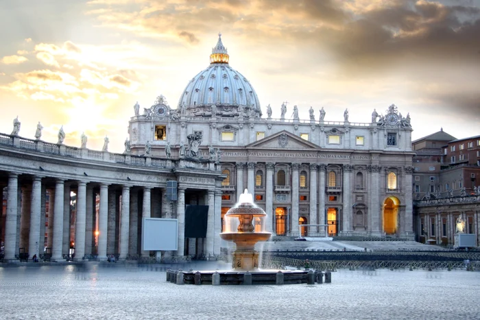 Vaticanul a primit bani de la Mussolini ca recompensă pentru proprietăţile pierdute în anii 1860 FOTO Shutterstock