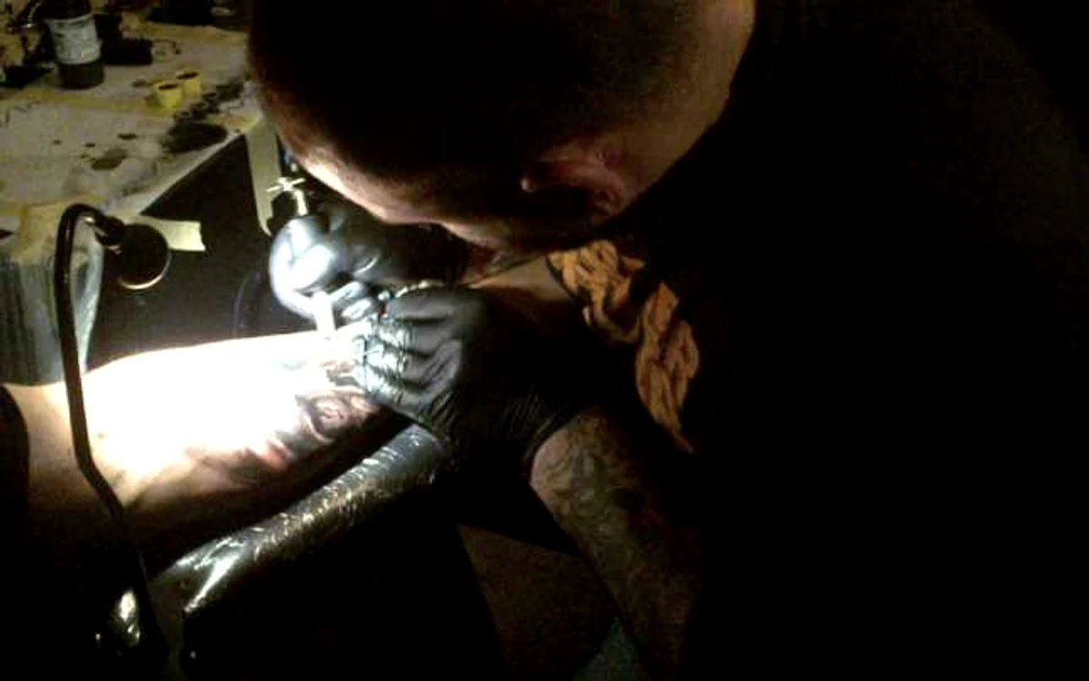 Tatuaje la preţ redus cu ocazia Nopţii tatuatorilor