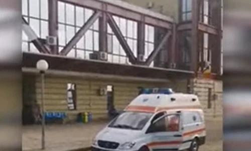 ambulanta copii lesinati jpg