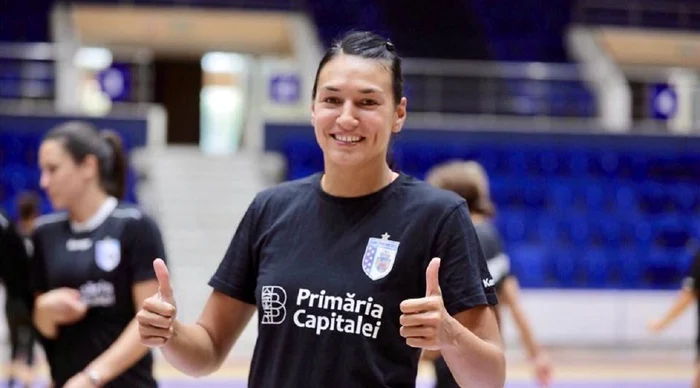 Cristina Neagu evoluează la nivel înalt atât la echipa de club, cât și la națională. Foto CSM