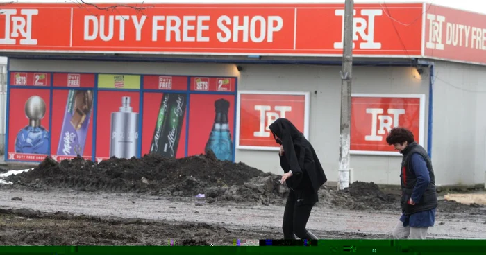 Transnistrenii îşi doresc magazine duty free Foto Simbol Adevărul