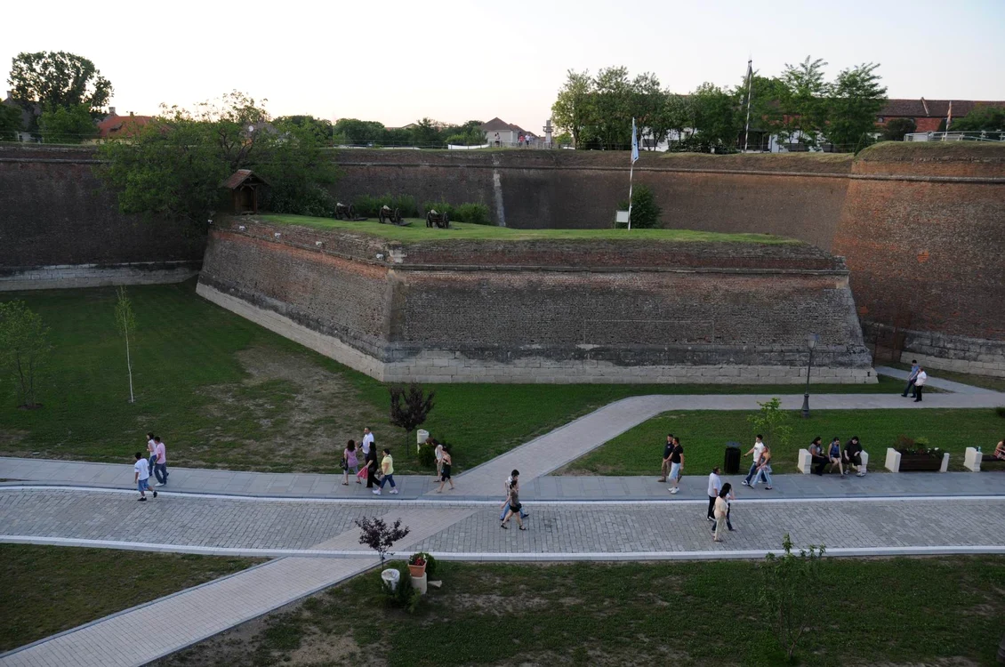 Ce este Teatrul Labirint jpeg
