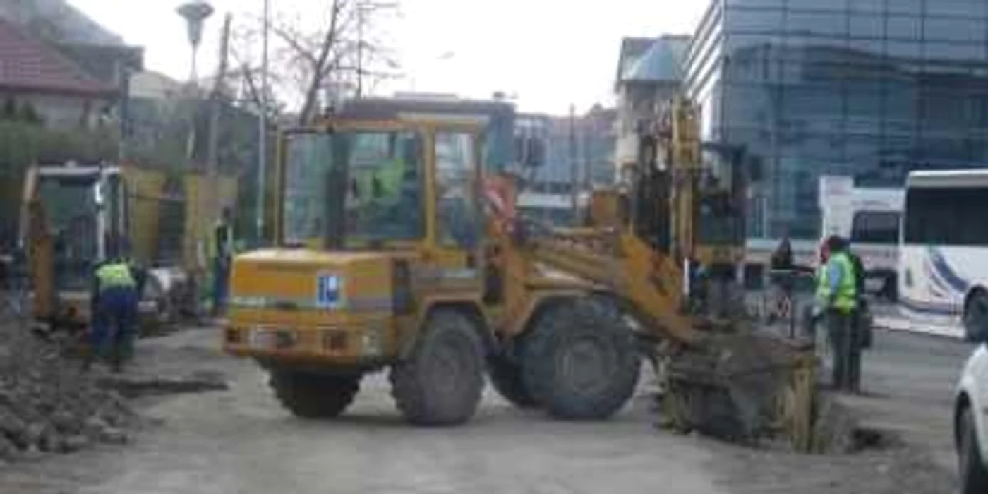 Suceava: Străzi blocate pentru înlocuirea unor conducte