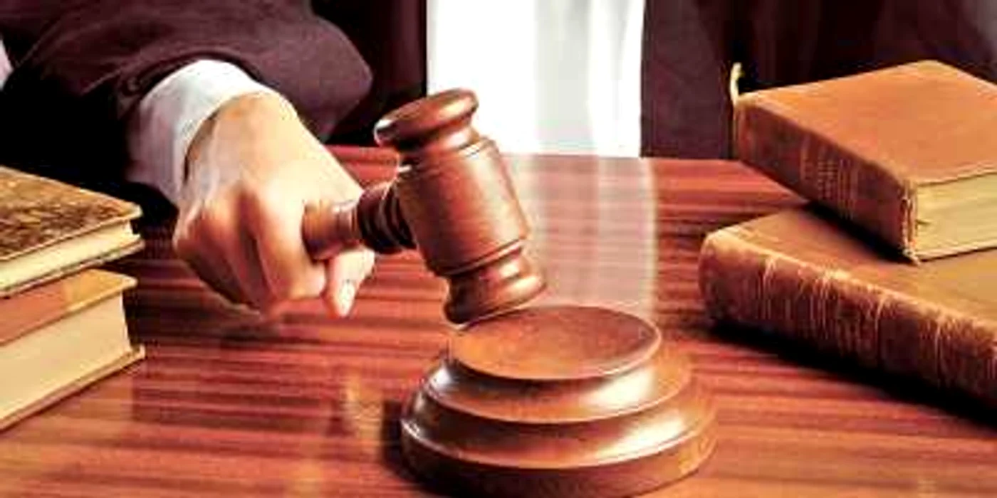 Judecătorul vâlcean Gheorghe Cerbeanu a fost condamnat la doi ani şi jumatate de închisoare, cu suspendare