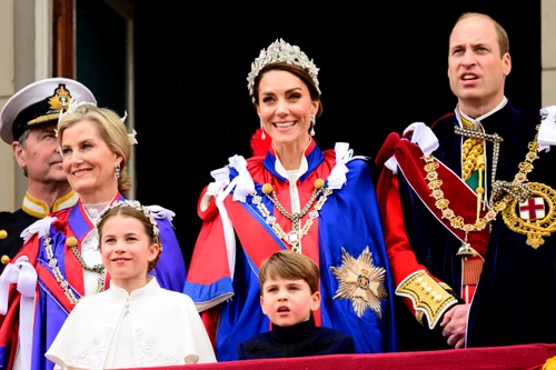 Prinții de Wales la balcon